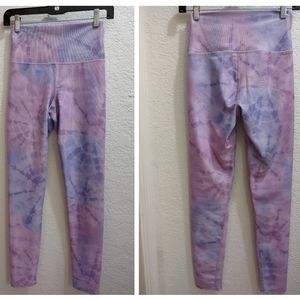 NEW WITHOUT TAGS BEACH RIOT sport Ayla crystal tie dye leggings $108 size SMALL